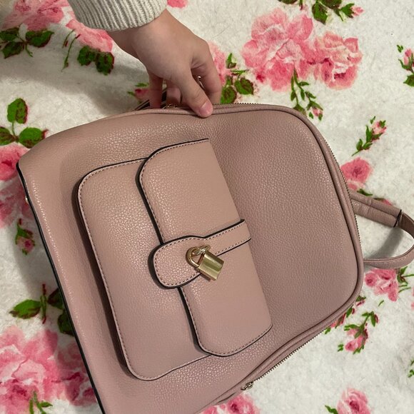 NWT gold and pink certified vegan leather purse / bookbag! - Picture 13 of 16